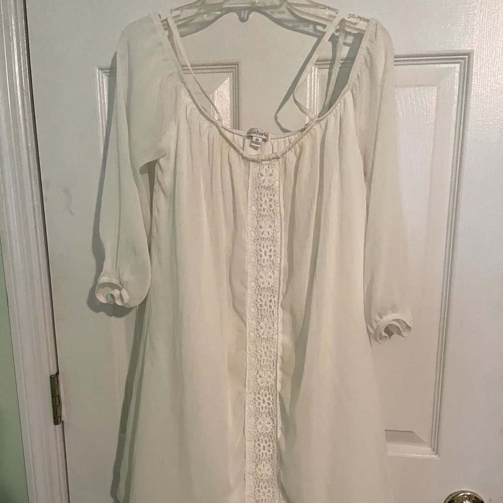 White Dress off the shoulder with sleeves